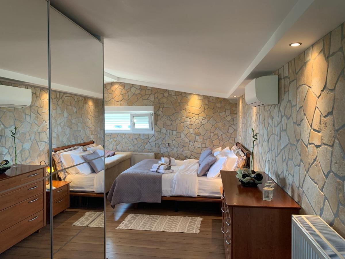 Doormat# Wait 'N Sea, Jacuzzi, Luxury Stone House Daire Epanomi Dış mekan fotoğraf