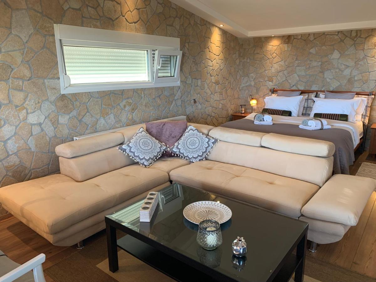Doormat# Wait 'N Sea, Jacuzzi, Luxury Stone House Daire Epanomi Dış mekan fotoğraf